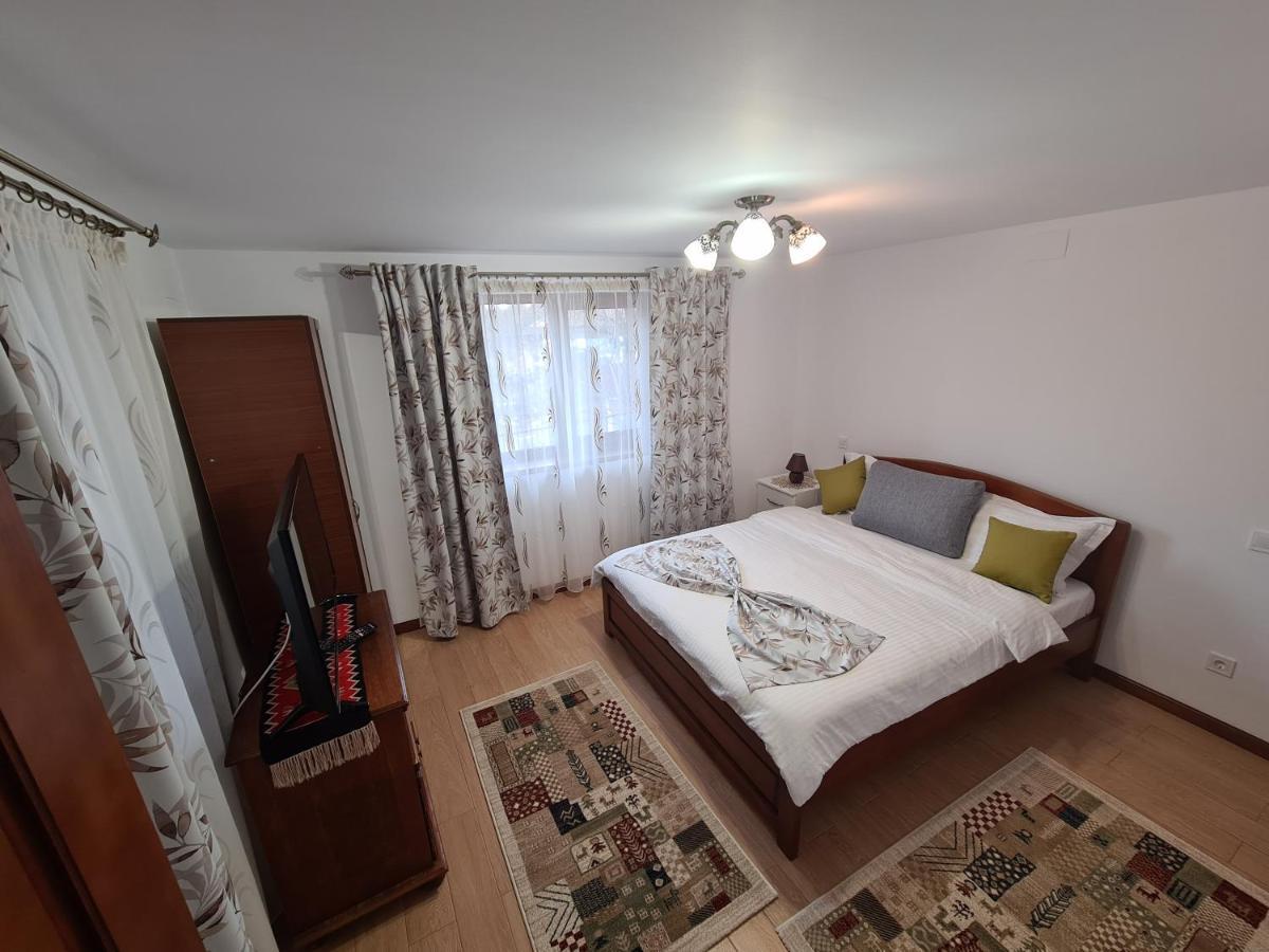 Casa Hera Călimăneşti Exterior foto