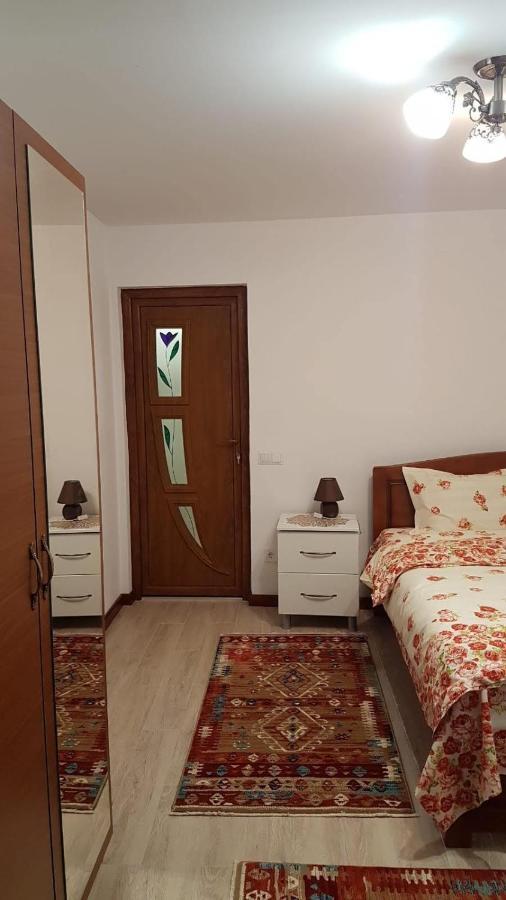 Casa Hera Călimăneşti Exterior foto