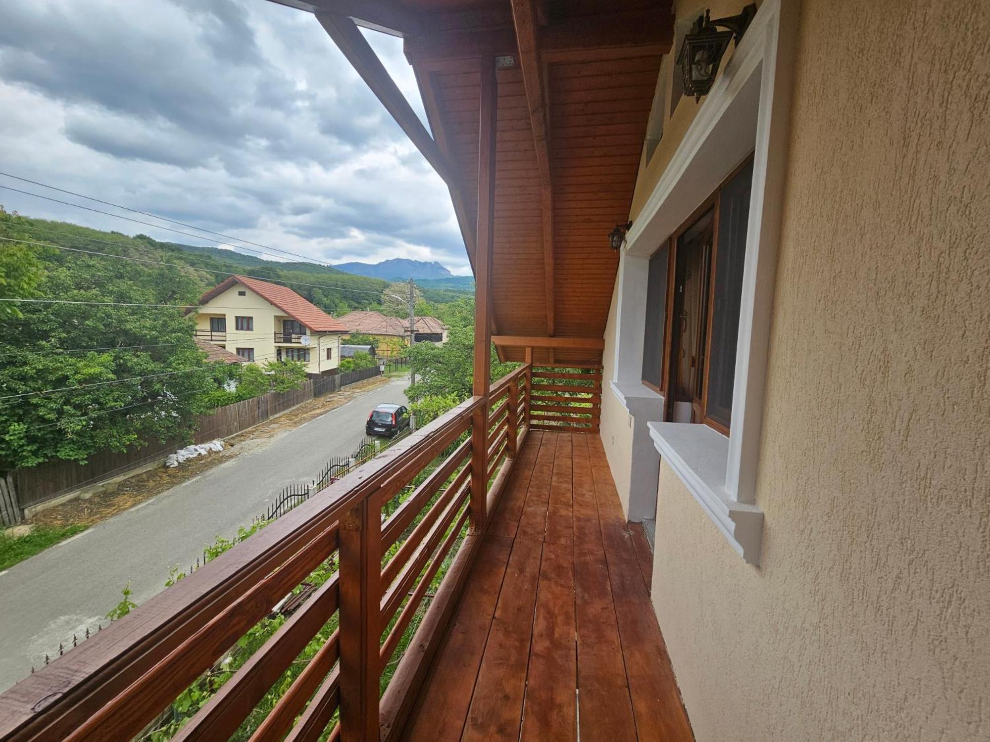 Casa Hera Călimăneşti Exterior foto