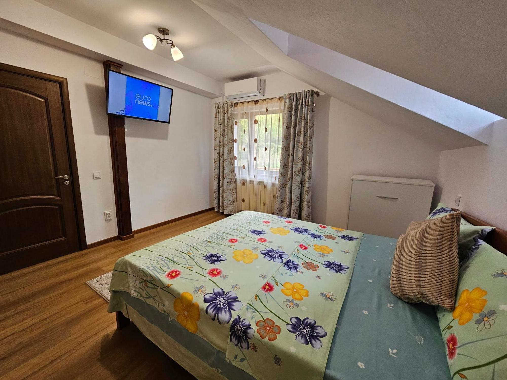 Casa Hera Călimăneşti Exterior foto