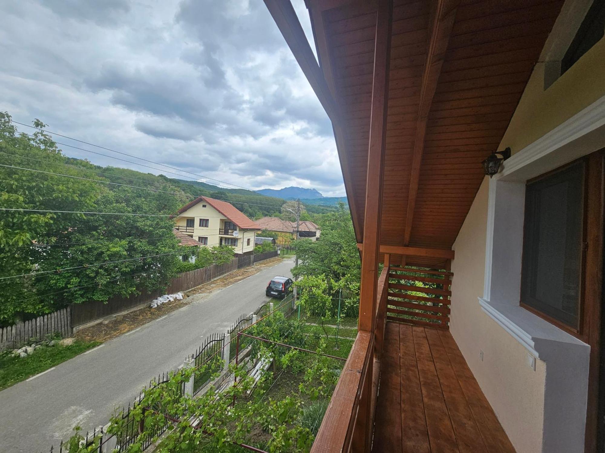 Casa Hera Călimăneşti Exterior foto
